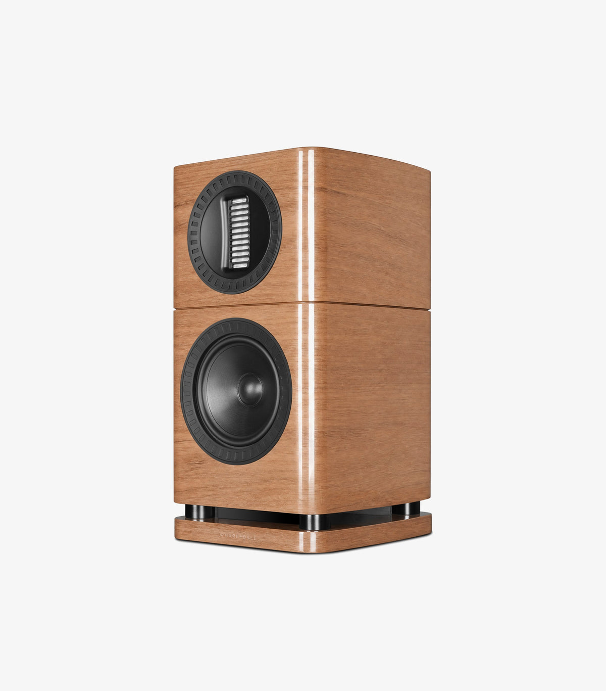 ELYSIAN 1R Walnut
