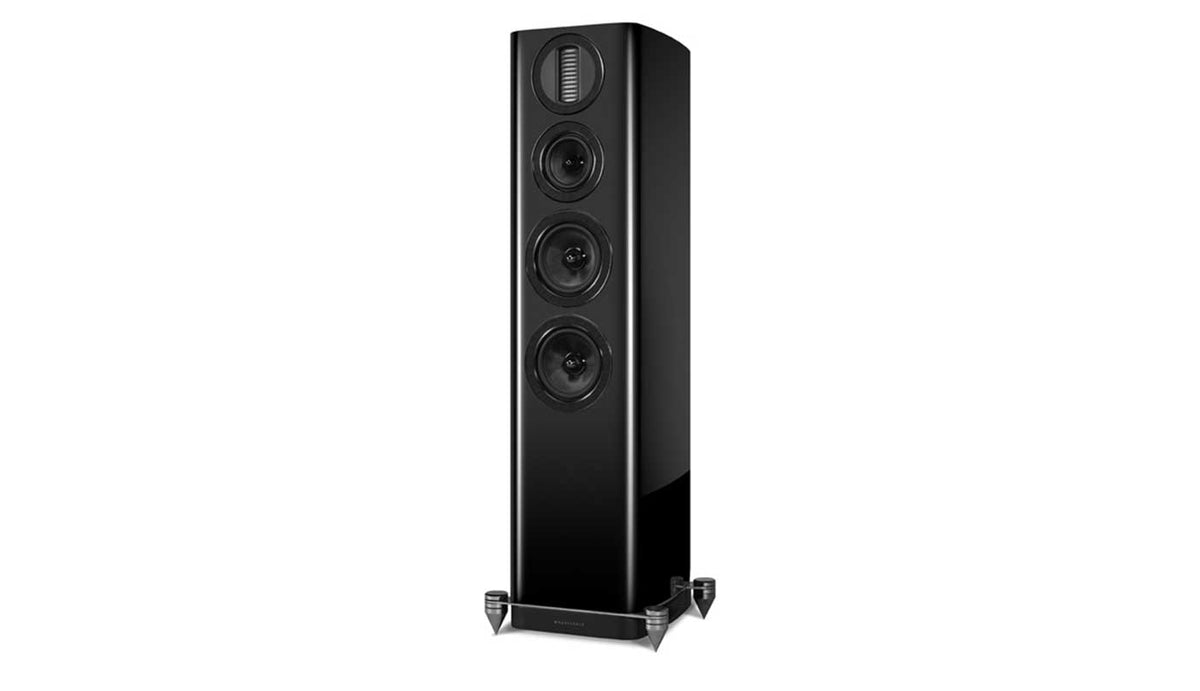 Aura 3 Floorstanding Speakers in black