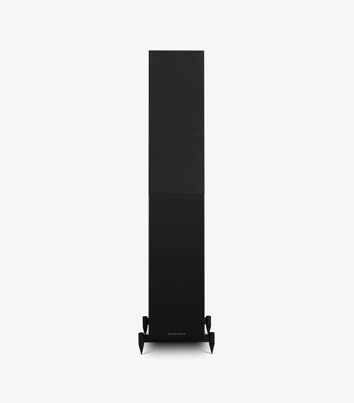 Diamond 12.3i Floorstanding Speakers in walnut