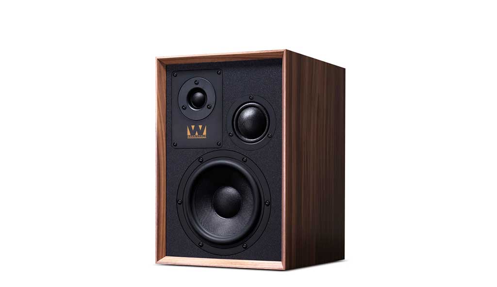 Super Denton Speakers in walnut