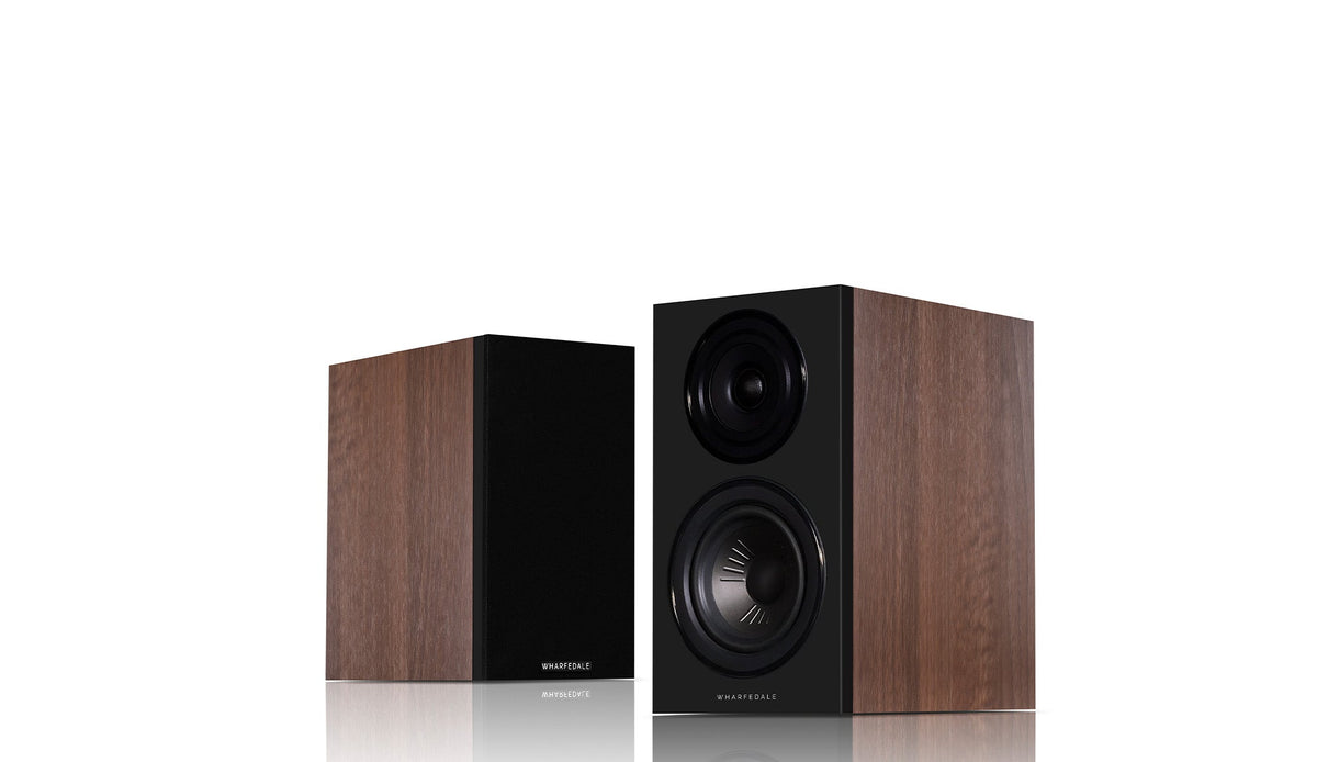 Diamond 12.1i Bookshelf Speakers in walnut