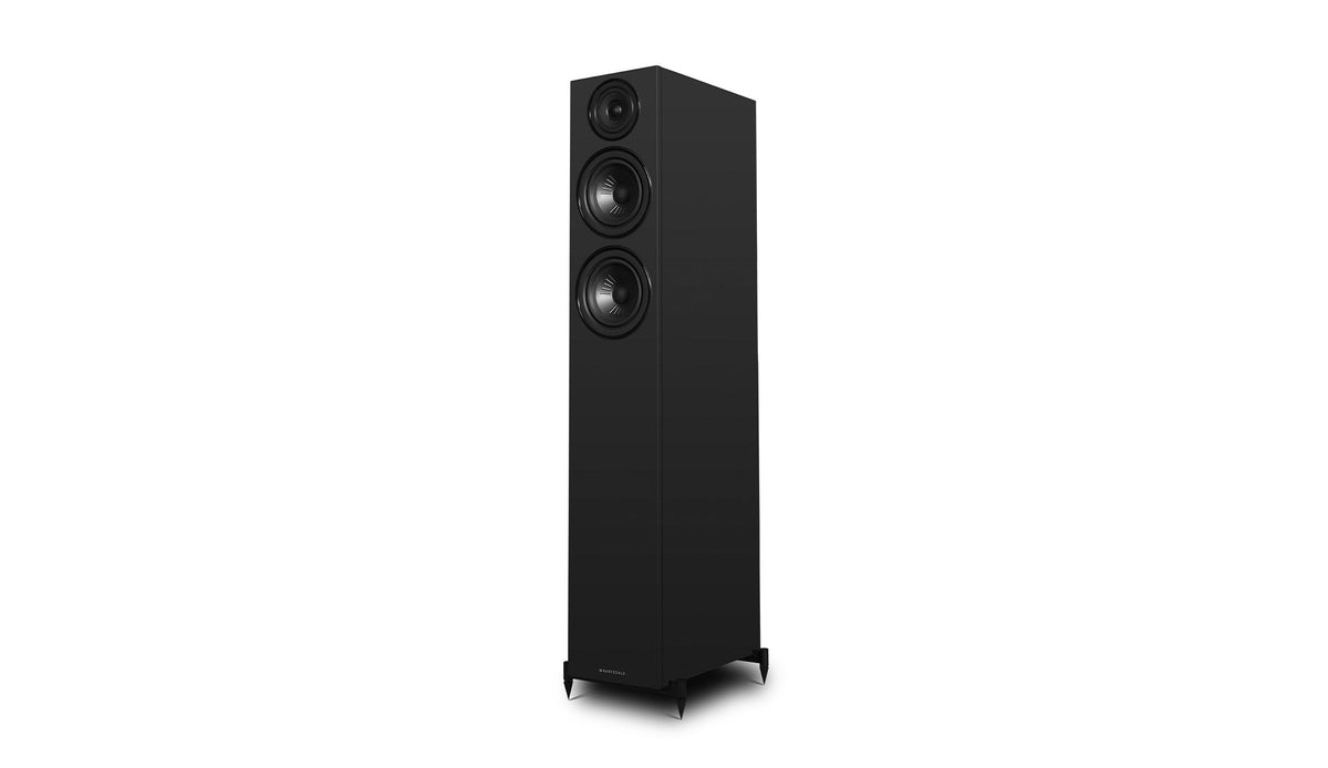 Diamond 12.4i Floorstanding Speakers in black
